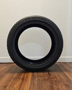 Michelin Pilot Sport 4S [225/40 R18 92Y] Max Performance Summer Tire