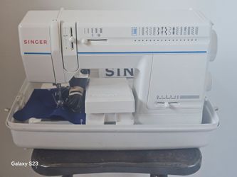 Singer 9217 Electronic Sewing Machine w/ Original Pneumatic Foot Pedal & Case