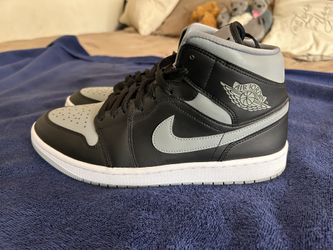 Air Jordan 1 Mid
