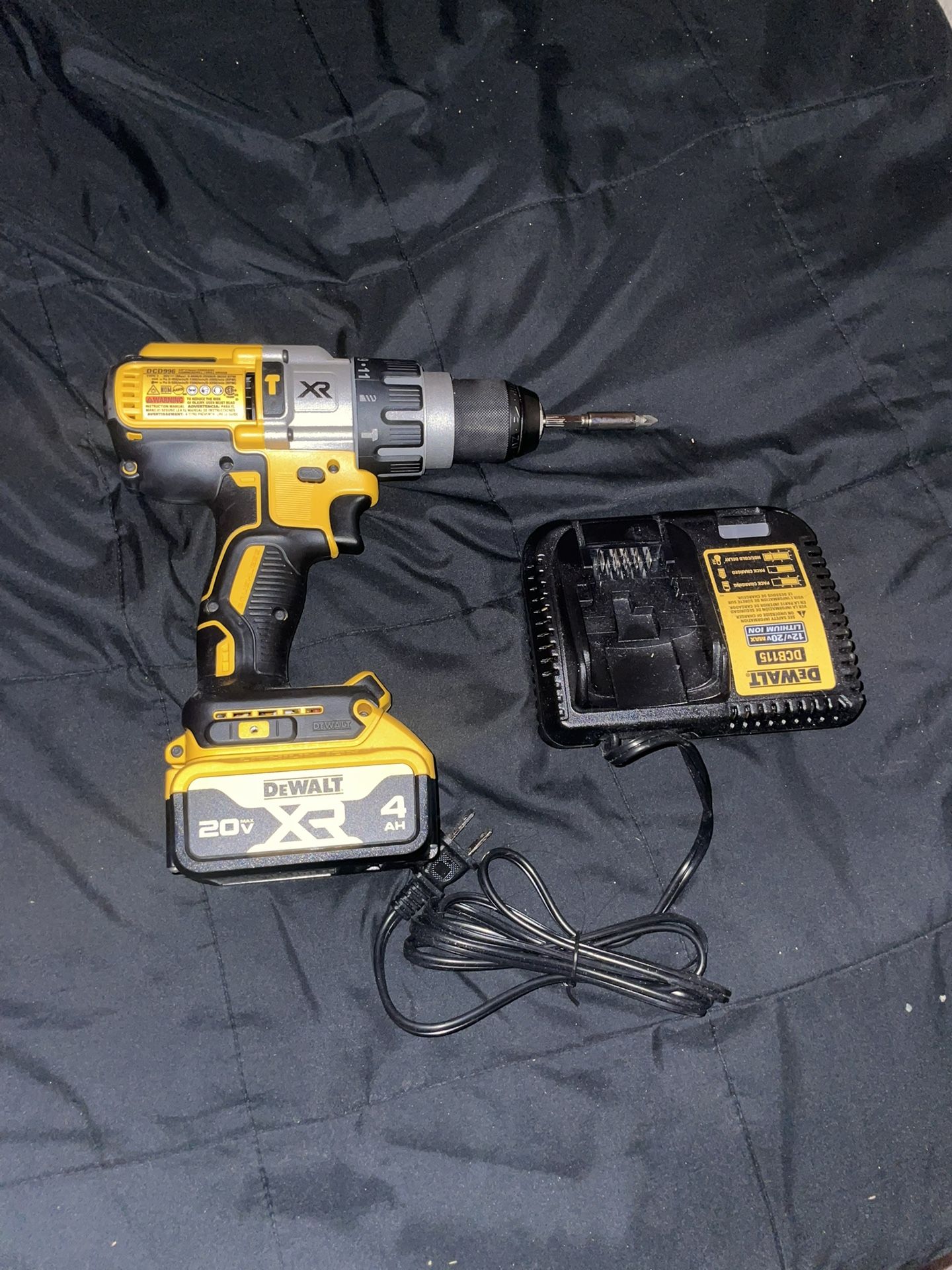 Dewalt Brushless 20VXR Drill AND CHARGER BATTERY INCLUDED