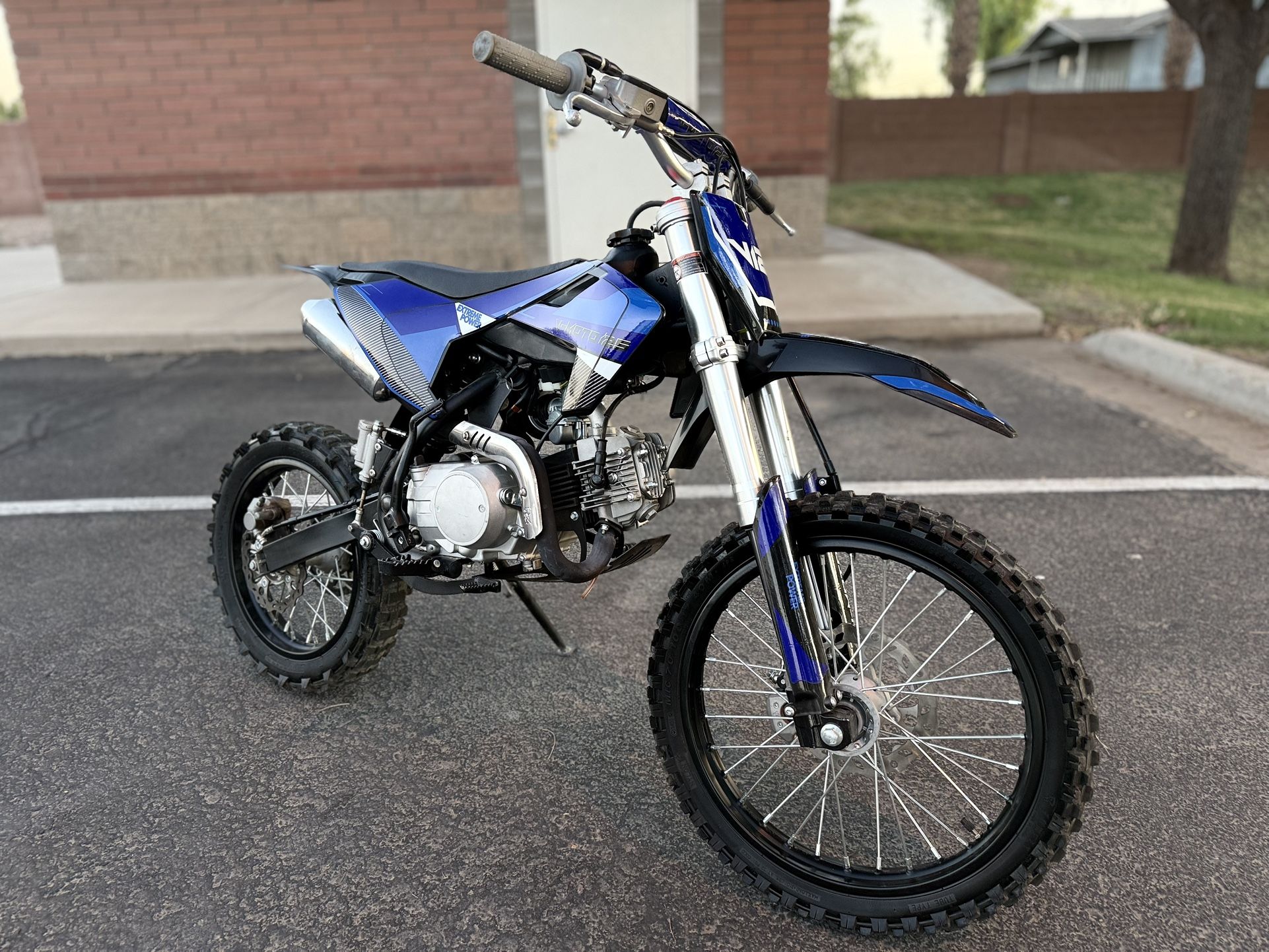 V Moto 125cc