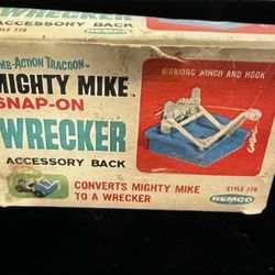 Remco Cumb-Action Traction Mighty Mike Snap-On Wrecker Accessory Back Style 778