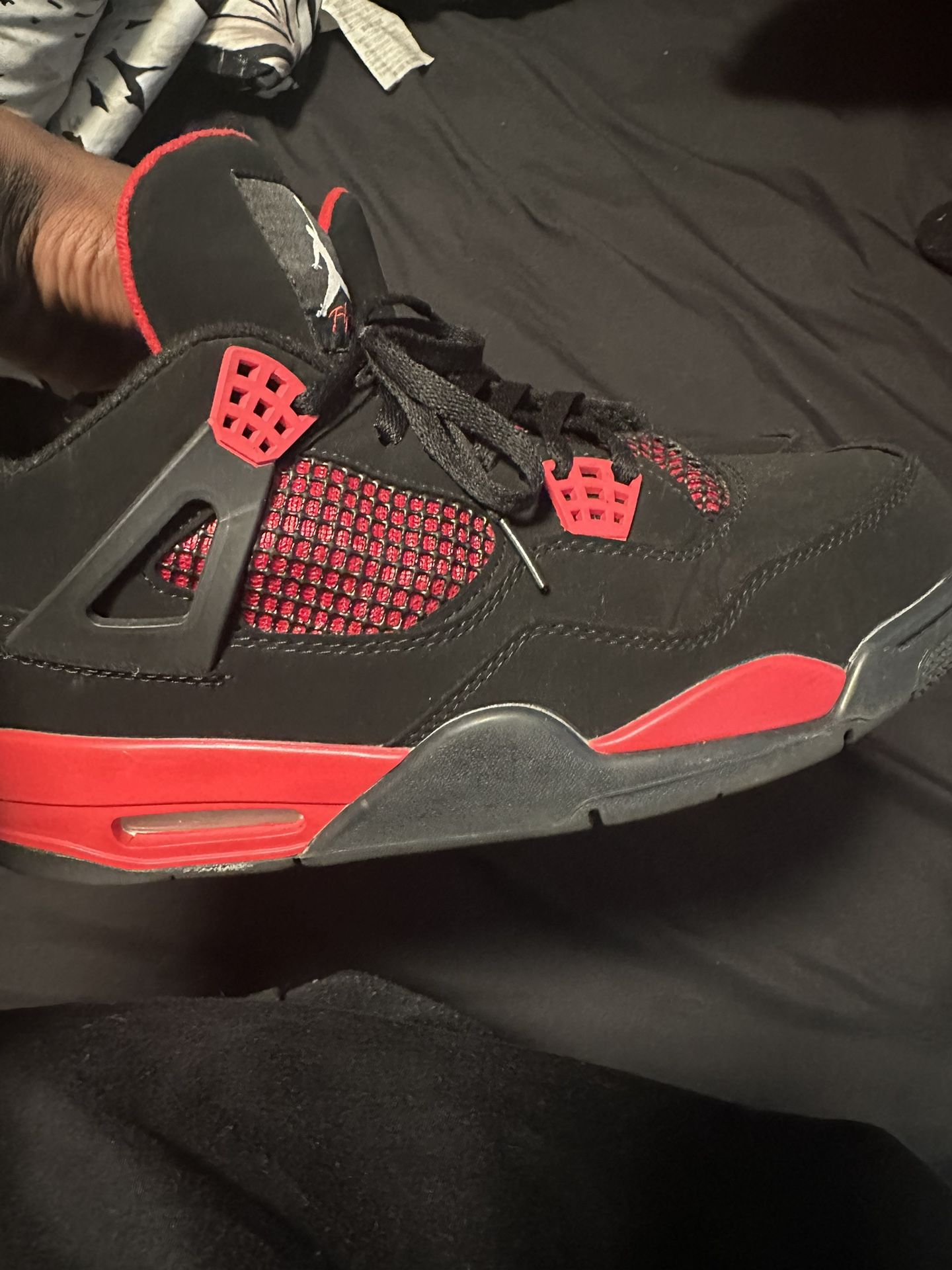 Jordan 4s Thunders