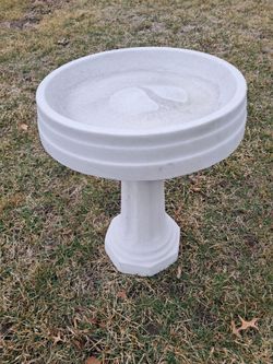 BIRD BATH