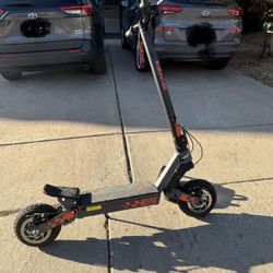 Kukirin Electric Scooter