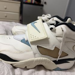 Nike Air Diamond Turf