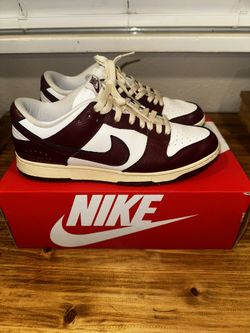 Nike Dunk Low SE Sail Maroon Size 9.5