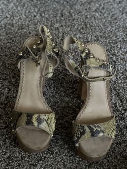 ASH Heals Platforms Size 6