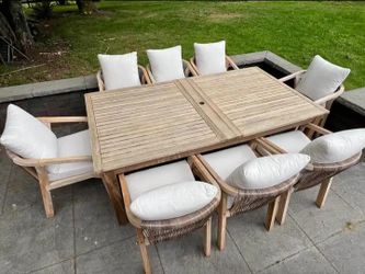 9 Piece Eucalyptus Outdoor Dining Set with 8 Modern Arm Chairs and Thick Cushions