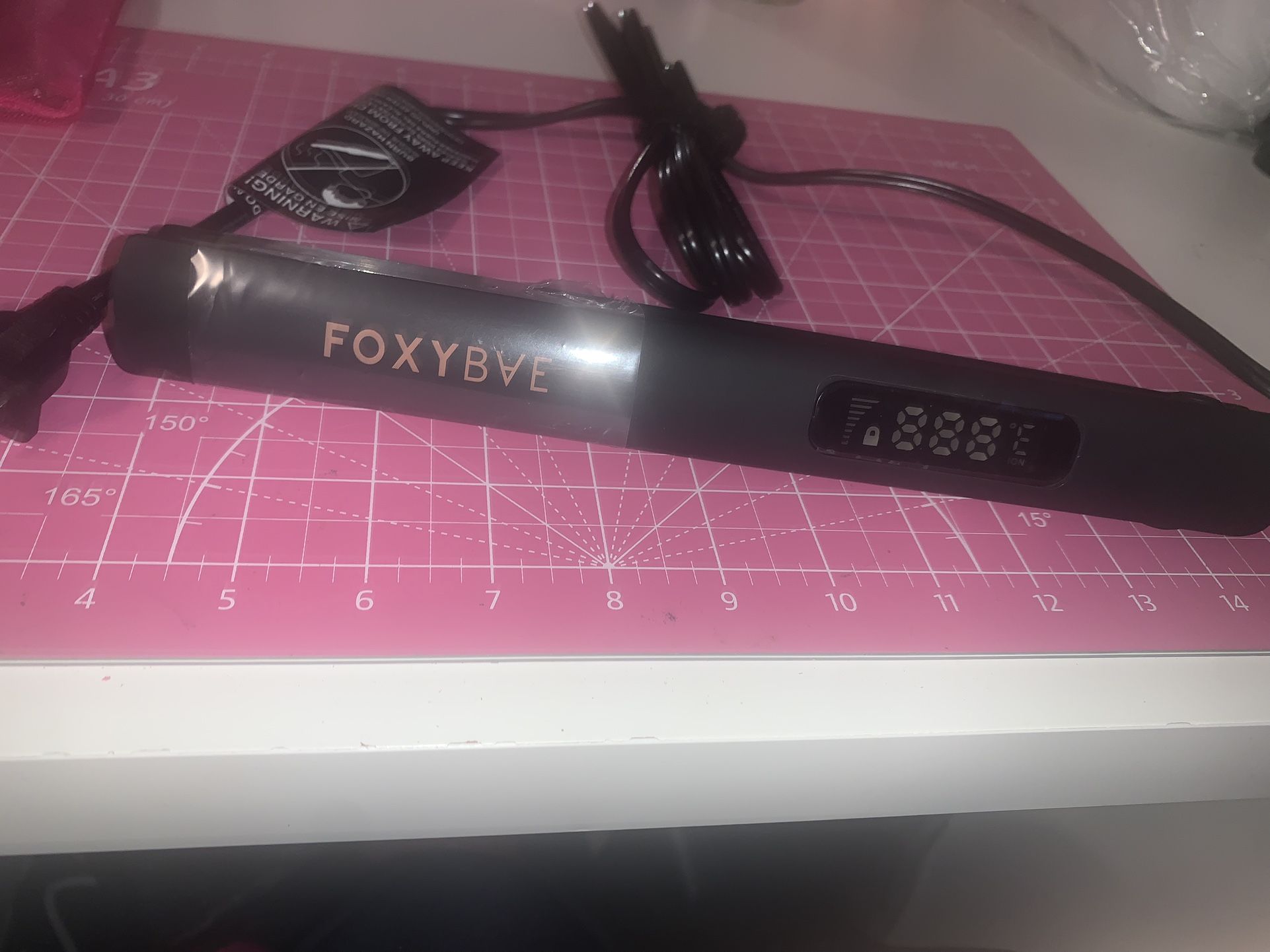 Foxy Bae Hair Straightener