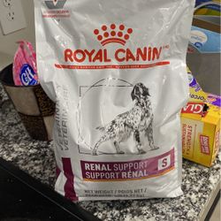 Royal Canon Renal Support Dog Food