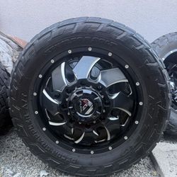 Fuel (20 In) Clever Dually Gloss Black 