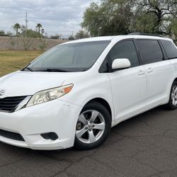 2011 Toyota Sienna