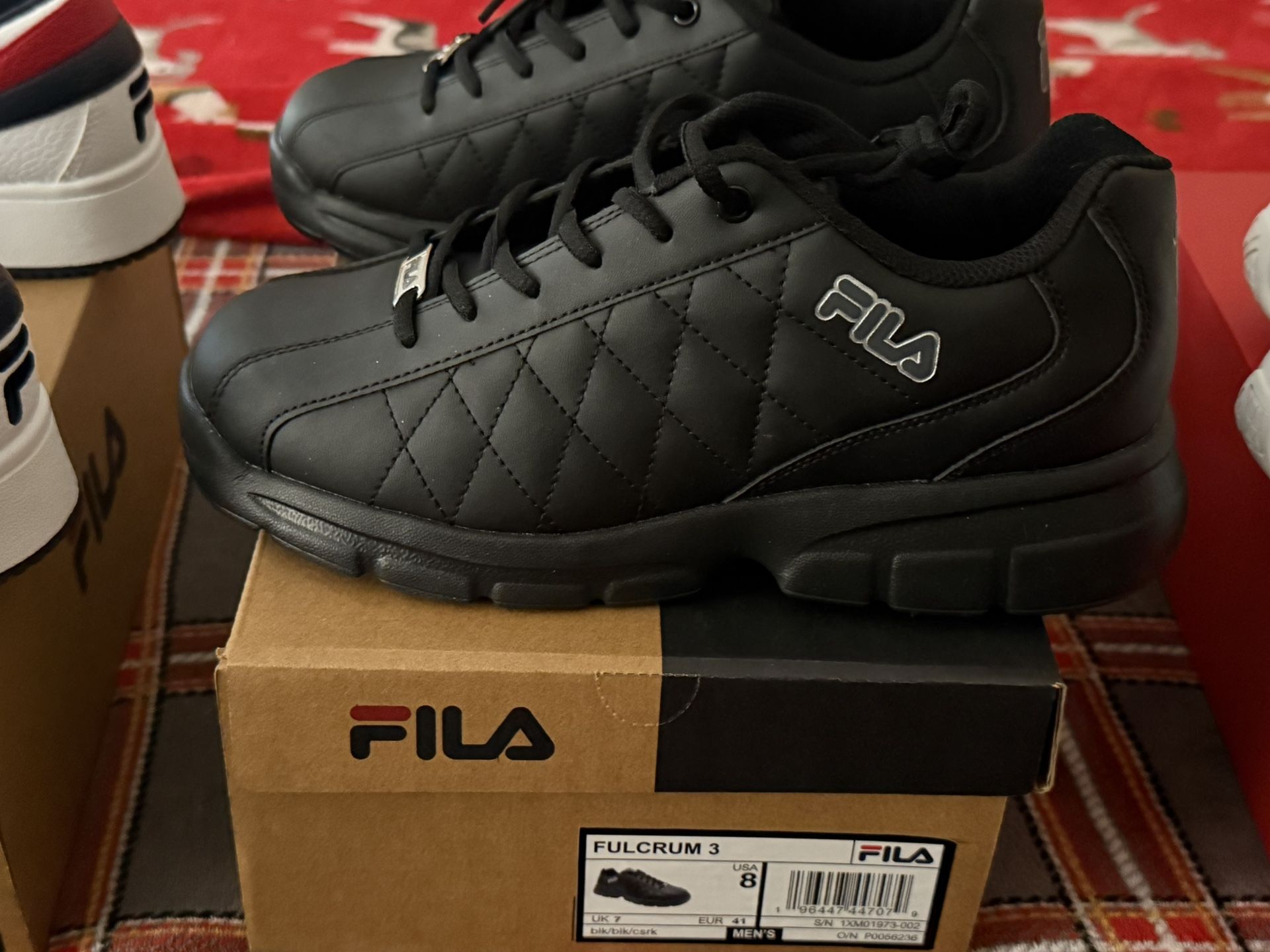 Fila-Men’s Tennis Size 8