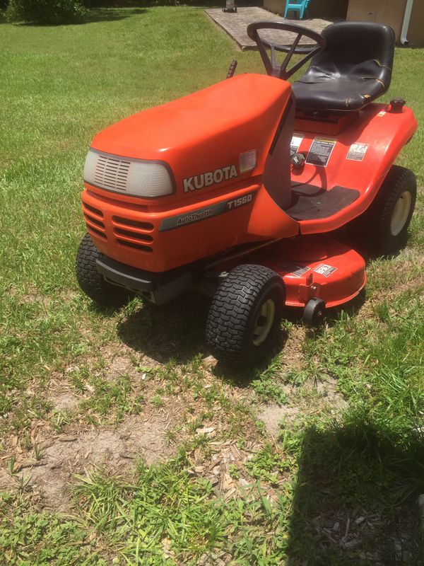 Kubota lawn mower t1560 for Sale in Land O