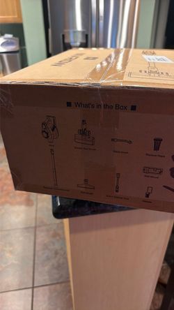 Cordless vacuum