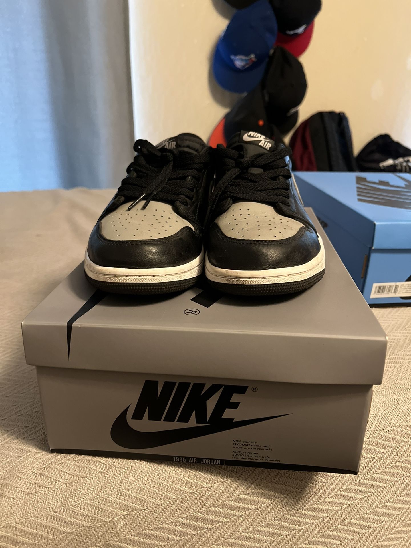 Air Jordan 1 Low Shadow Sz 9.5