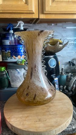 Glass marble vase