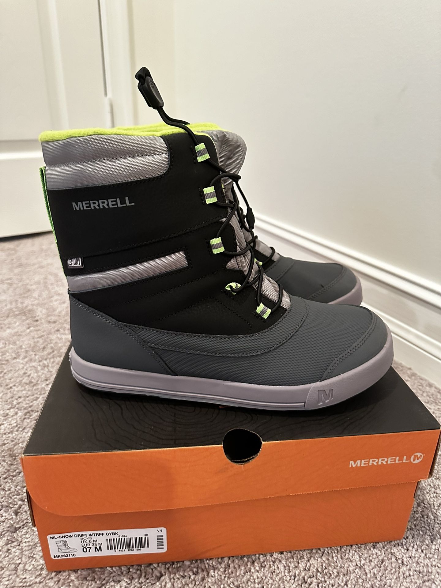 Temperature rated all the way down to -25° F, this insulated boot is the one to beat when it comes to keeping feet cozy and dry. Its waterproof status