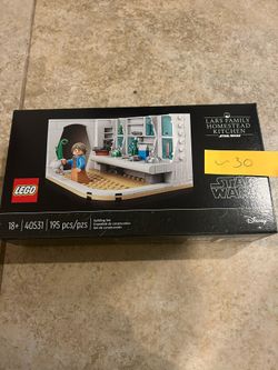 Rare LEGO Star Wars Lars Homestead 40531