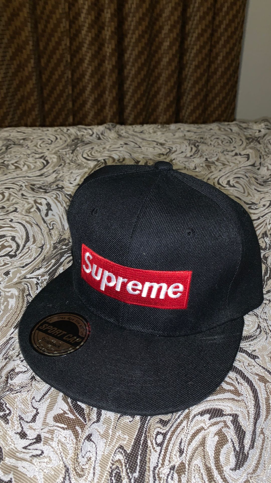 Supreme box logo hat