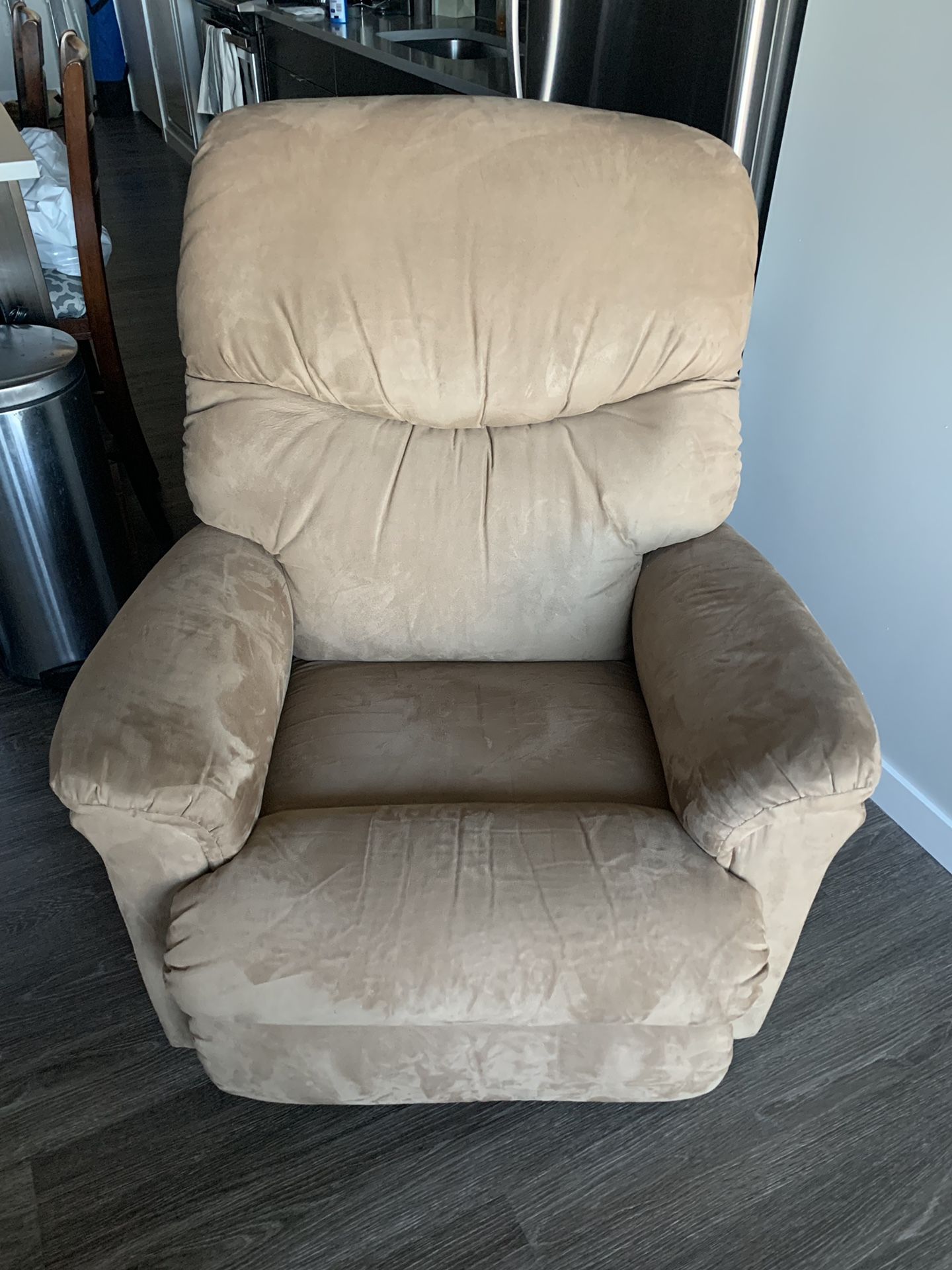 La-Z-Boy Recliner