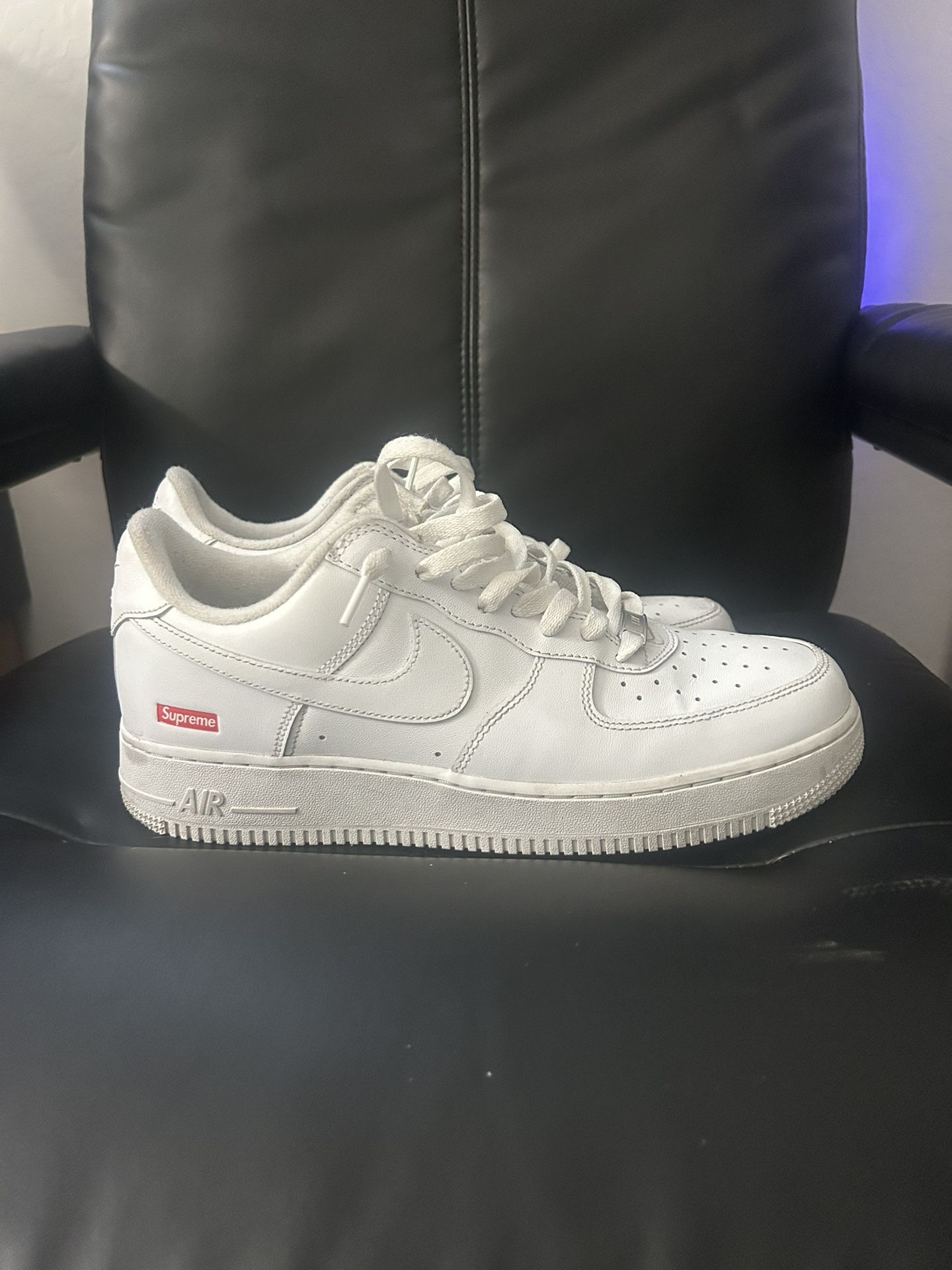 White Supreme Air Forces (10.5)