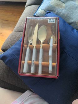 Great Gatherings Flair Flatware Set 
