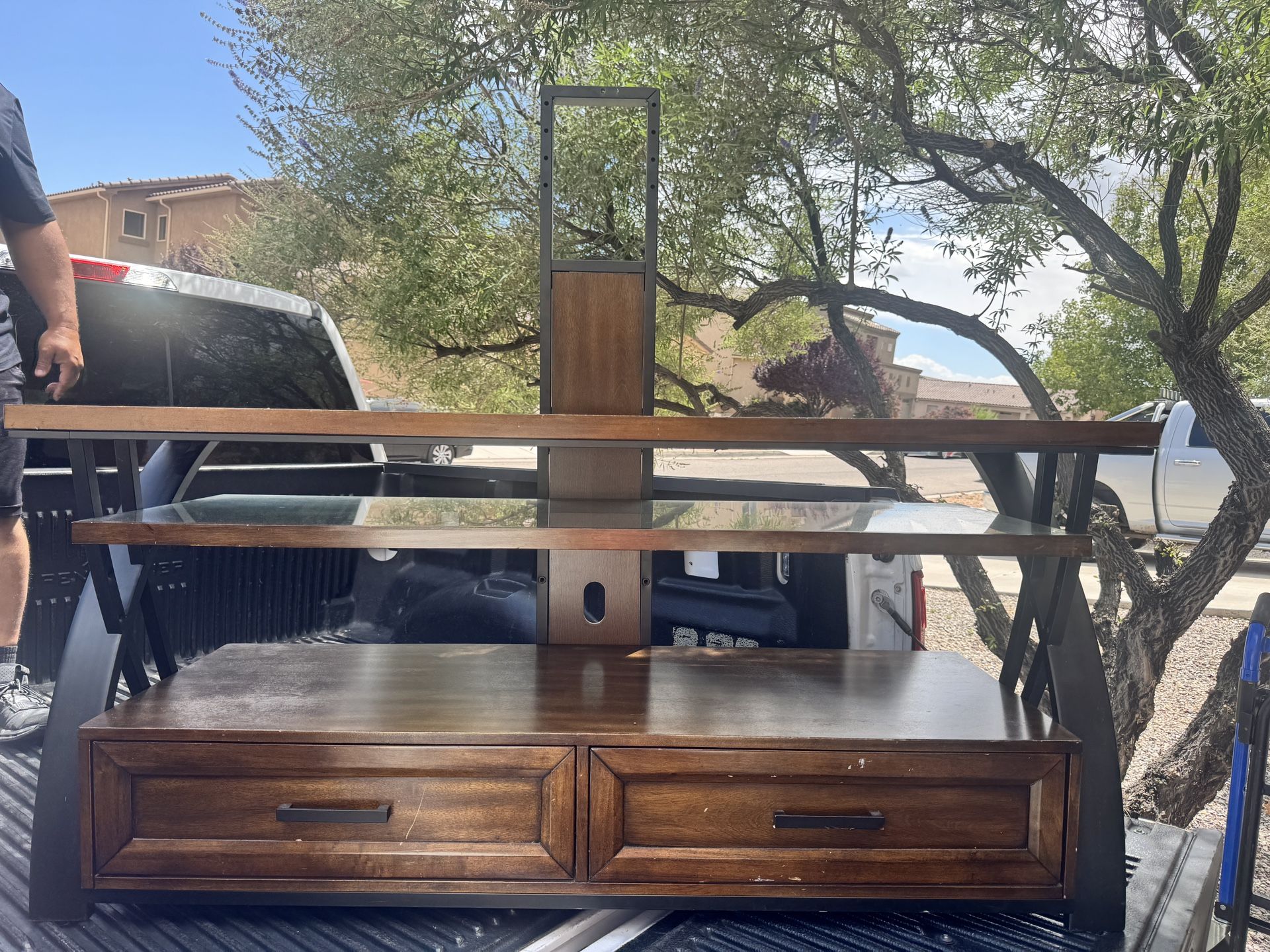 TV stand / Mount 