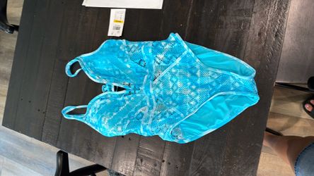 Becca bathing suit - M new