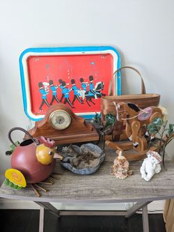 Collection of miscellaneous vintage items