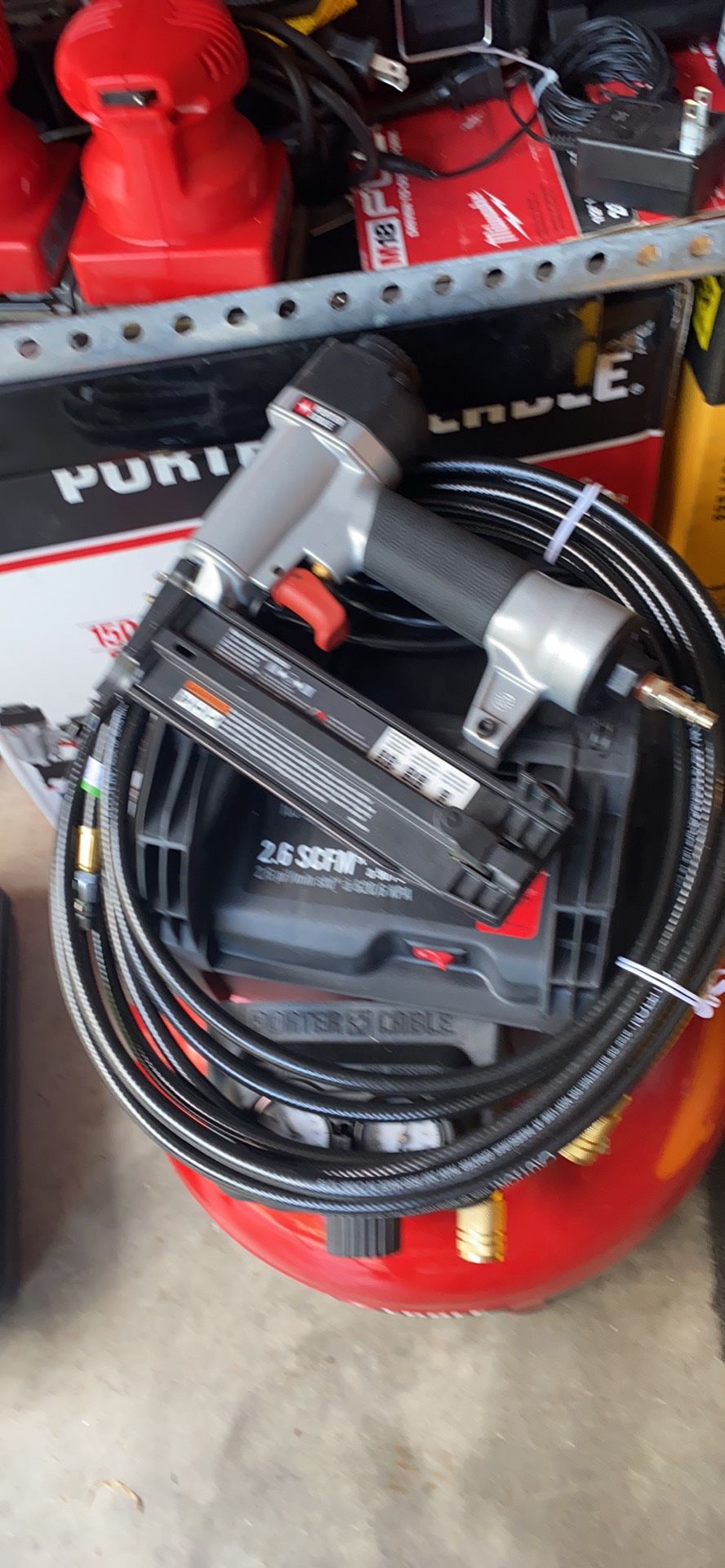 PORTER CABLE COMPRESSOR 6 GALLON 150 PSI {link removed} -10A Air hose_FASTENER LENGTH 18GA