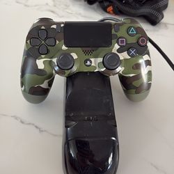 Sony PlayStation DualShock 4 Controller - Green Camo including charger