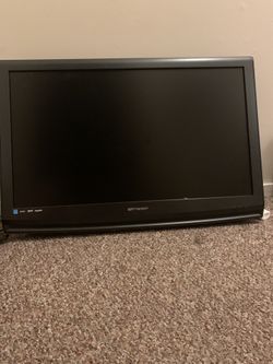 Emerson 32 inch LCD TV
