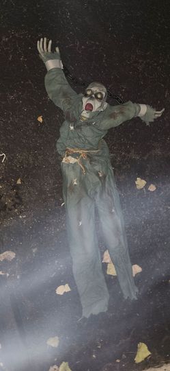 Halloween Hanging Zombie Clown Prop