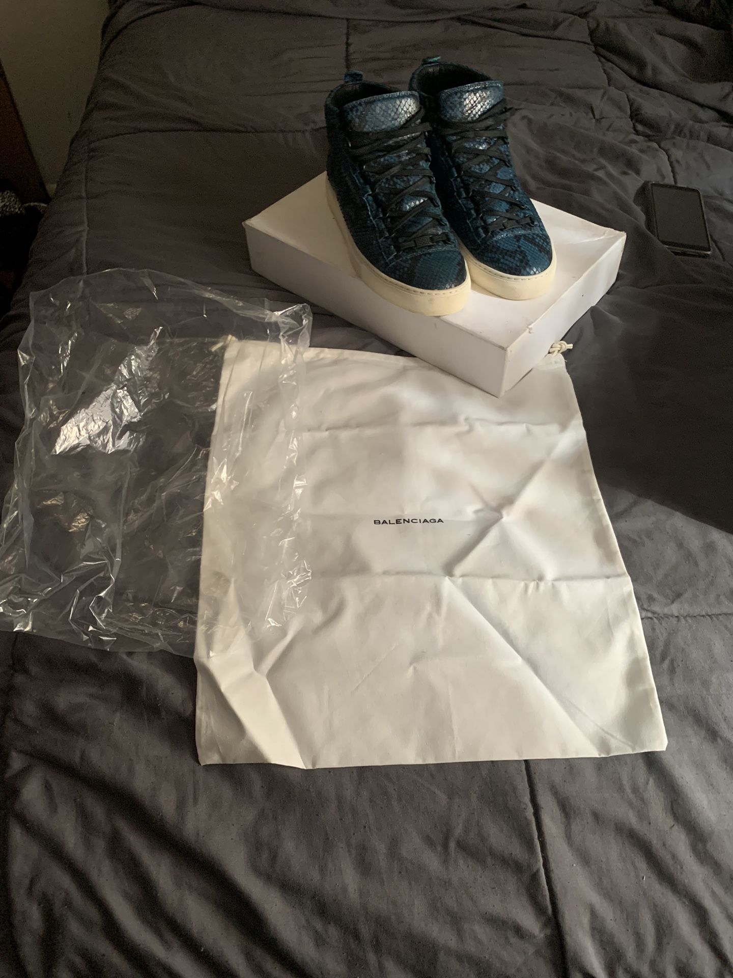 Balenciaga Arena Python Lagoon Bleu