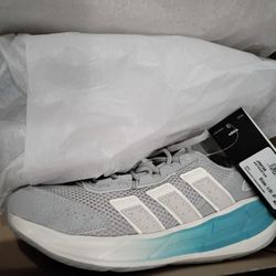 6.5 Women's Astrastar Adidas