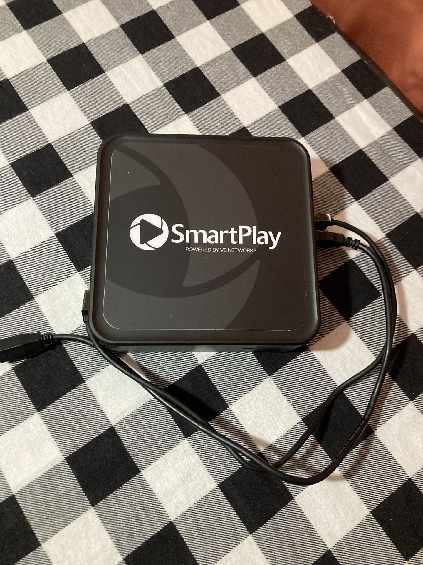 Smartplay Interactive in Store/Office Continual Loop TV Marketing Equipment 