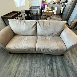 FREE COUCH - TODAY ONLY