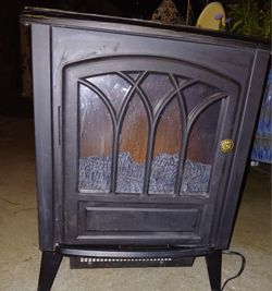 Westpoint Electric Fireplace 