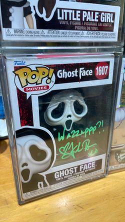 Funko pop autographed and certified Ghost Face  sing and gave it a kiss on the side