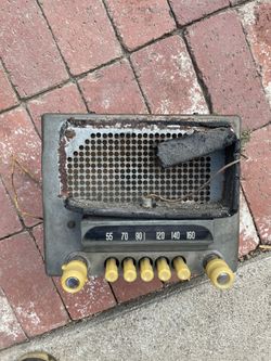 1951 & 1952 Chevy Deluxe Radio