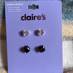 CUBIC ZIRCONIA STUDS  Color Black & Diamond