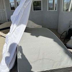 Twin Over Twin Bunk Bed 