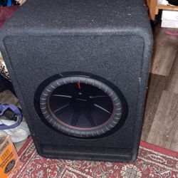 Kicker 12 In Subwoofer With 1800w Amp