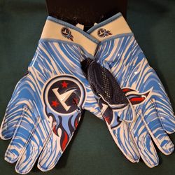 New NIKE sm Superbad 4.5 FG NFL TItans Mens Football Gloves Size XXL 2X