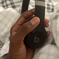 beats solo 4’s