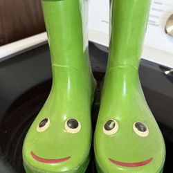 Frog Rain Boots. Unisex..