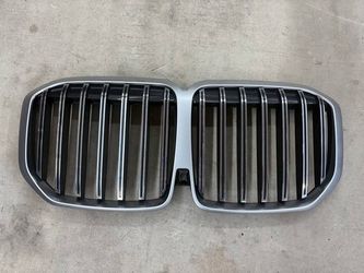 BMW X7 GRILLE UPPER 2019 2020 2021 2022 G07 OEM (contact info removed)1