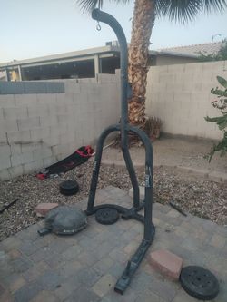 Everlasting punching bag stand